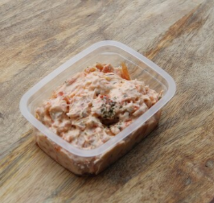 Zalmsalade (warm gerookt)